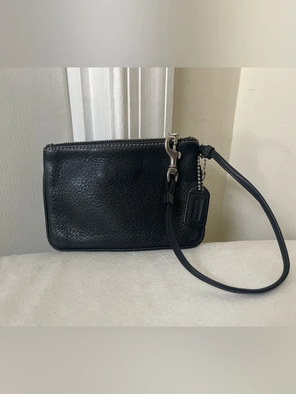 Coach vintage Black Pebbled Leather Wristlet